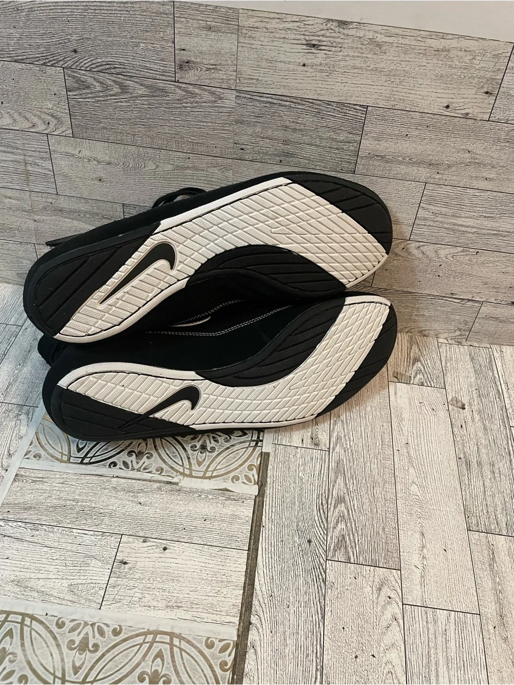 Nike men size